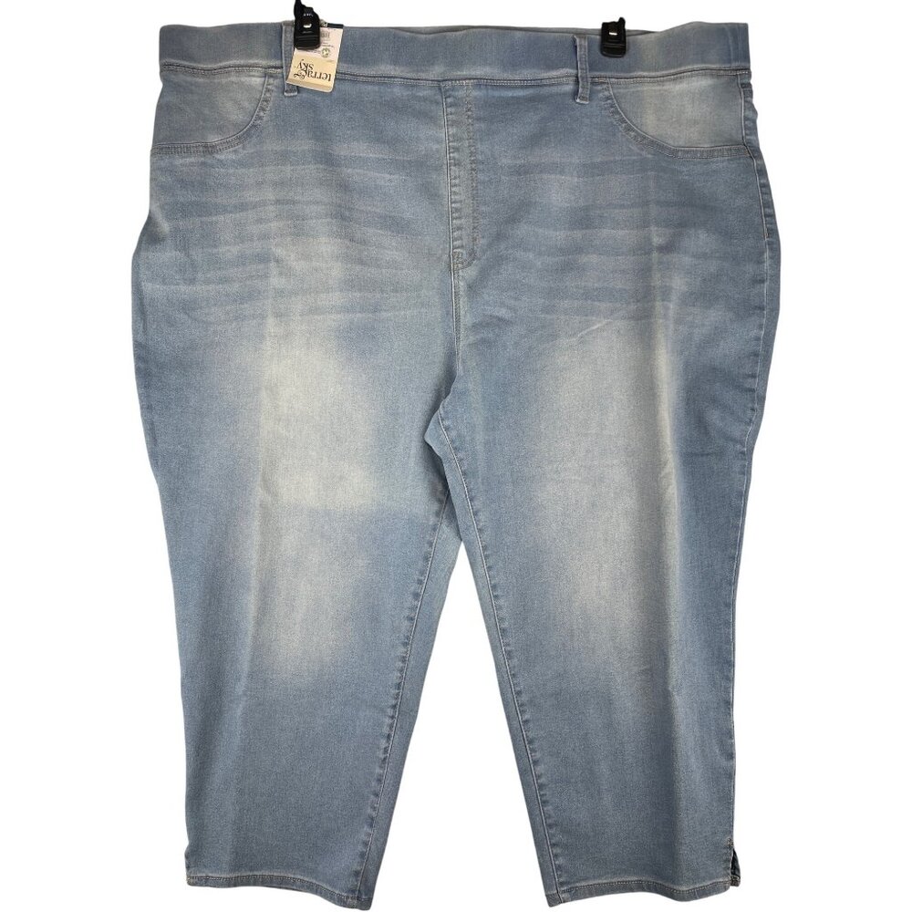 Terra & Sky Womens Plus Size 4X (28W-30W) Pull On Jegging Capri Light Wash